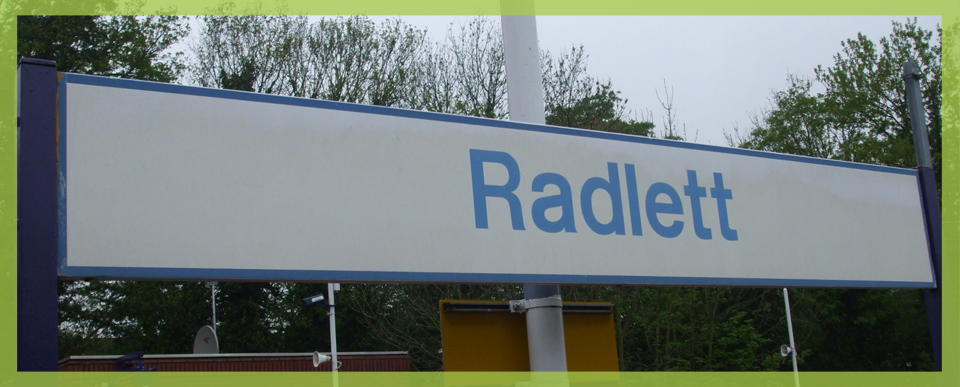 Cars in Radlett